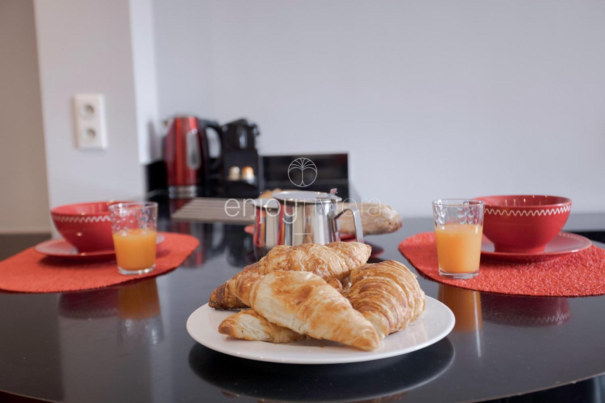 Palais Miramar - Suite & B31 - Croisette Emplacement Unique - 20M Plage - Wifi - Clim Cannes Buitenkant foto