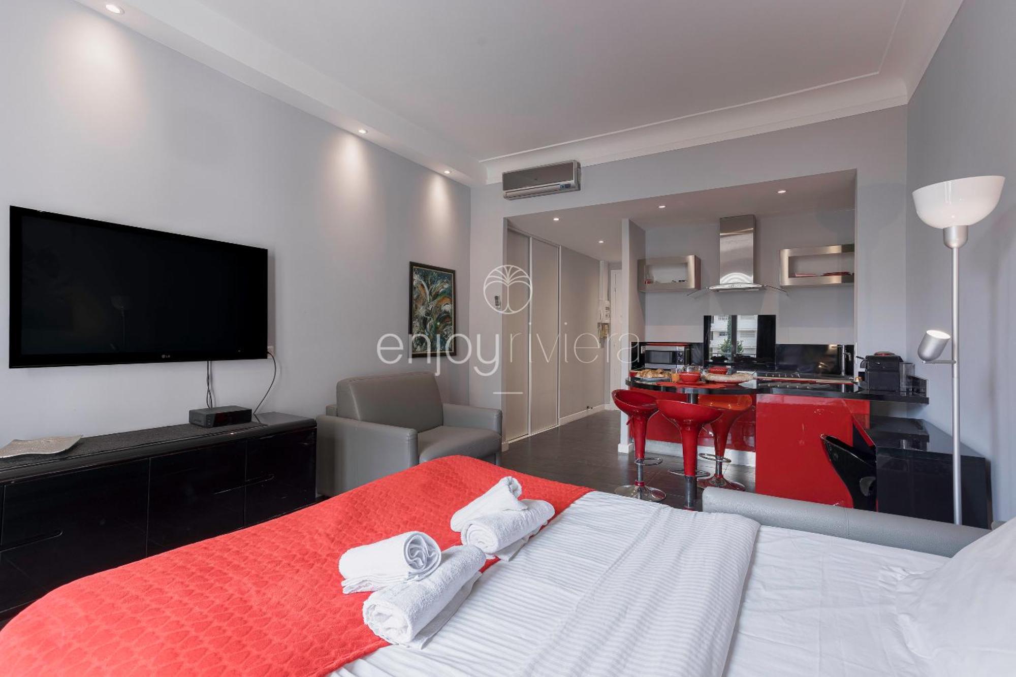 Palais Miramar - Suite & B31 - Croisette Emplacement Unique - 20M Plage - Wifi - Clim Cannes Buitenkant foto